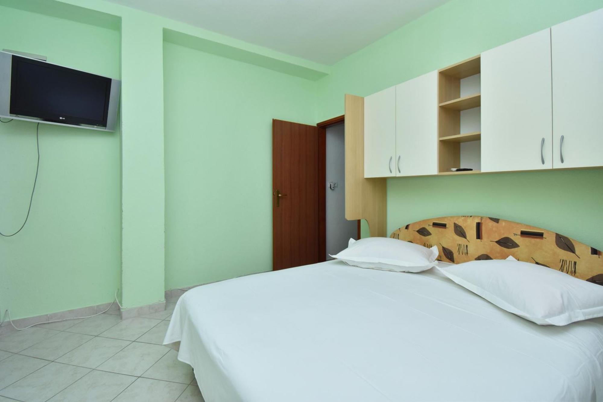 Jordan Apartments Tucepi Room photo